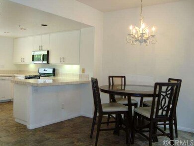 Kitchen & dining room
