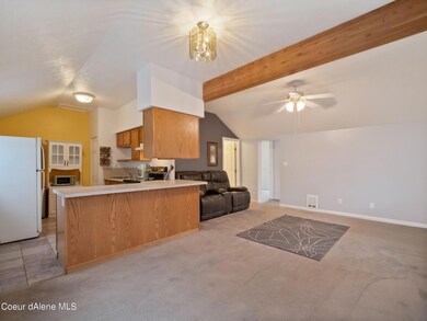 Living Room/Kitchen
