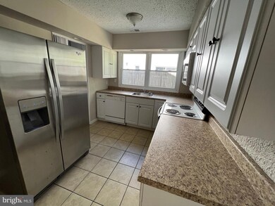 32 Ptolemy Ct, Sewell, NJ 08080 - photo 6