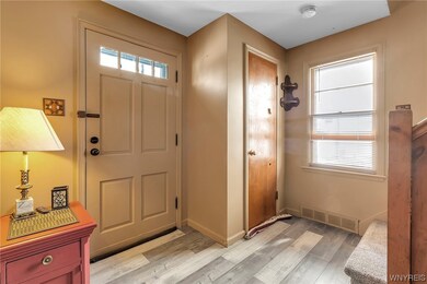 3739 McKoon Ave, Niagara Falls, NY 14305 - photo 3