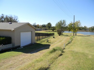 1111 Crescent Dr, Duncan, OK 73533 - photo 6