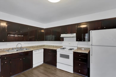 9120 N Wall St unit 9122, Spokane, WA 99218 - photo 3