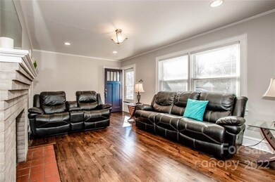 635 Hartness Rd, Statesville, NC 28677 - photo 3