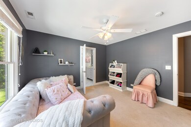 257 N Berteau Ave, Elmhurst, IL 60126 - photo 3