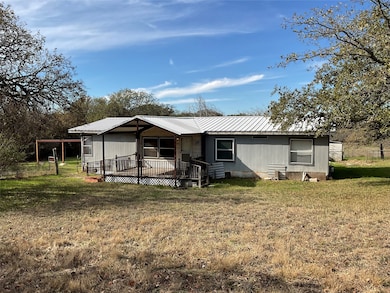 125 Rock Salt Ct, Springtown, TX 76082 - photo 3