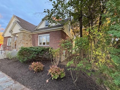 100 Lansing Rd S, Schenectady, NY 12304 - photo 3