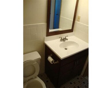 14 Boston St unit 32, Somerville, MA 02143 - photo 5