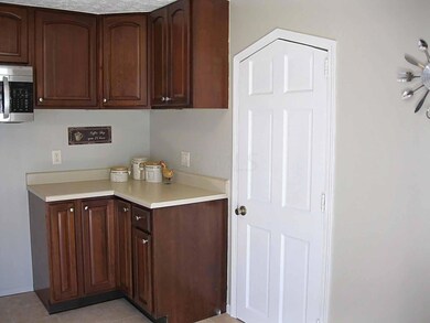 kitchen2