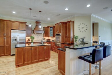 7703 Compass Point Wilmington-large-037-