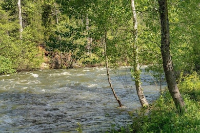 941 S 1st St, Dunsmuir, CA 96025 - photo 4