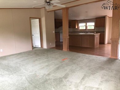 1614 31st St, Wichita Falls, TX 76302 - photo 2