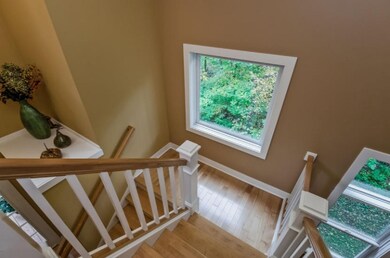 027-Landing-1266781-mls