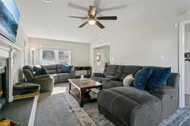 108 Michaels Woods Dr, Hampton, VA 23666 - photo 6