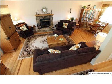 231 Bay Ave, North Middletown, NJ 07748 - photo 4