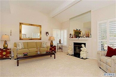 The living & dining area has been enhanced to crea