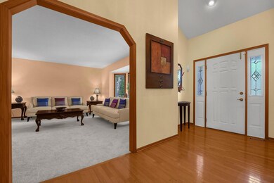 7-web-or-mls-12809-jeffrey-dr