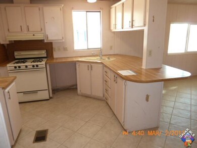 5801 Gobi Ave, Rosamond, CA 93560 - photo 2