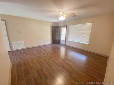 316 Tanglewood Dr, Tahlequah, OK 74464 - photo 4