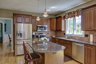 17 Darlene Dr, Southborough, MA 01772 - photo 3