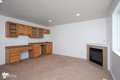 Living Room Upstairs _ELK06025-SMALL