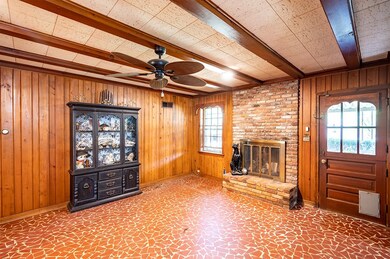 2100 Robinhood Rd, Albany, GA 31707 - photo 3