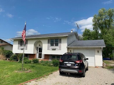1127 Old McArthur