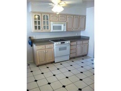 10917 Vista Del Sol Dr, El Paso, TX 79935 - photo 4