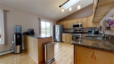 30 Pond View Dr, Warwick, RI 02886 - photo 7