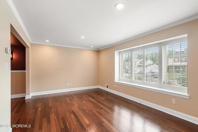 10 Remsen Dr, Howell, NJ 07731 - photo 4