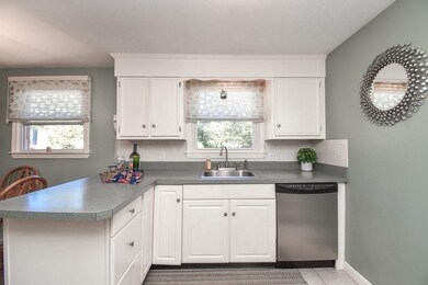 45 Royal Rd, Brockton, MA 02302 - photo 5