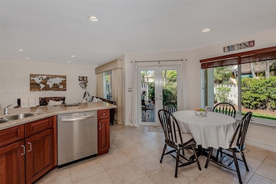 11103 NW 47th Ln, Doral, FL 33178 - photo 7