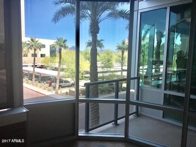 1 E Lex Balcony NEW
