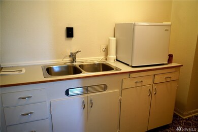 7612 27th St W, University Place, WA 98466 - photo 6