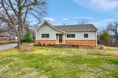 1125 W Hull St, Denison, TX 75020 - photo 3