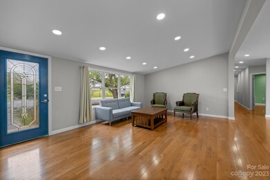 57 Bittersweet Dr, Hendersonville, NC 28792 - photo 4