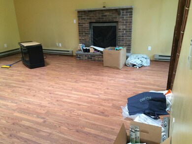 557 Bumble Bee Way, Tobyhanna, PA 18466 - photo 2