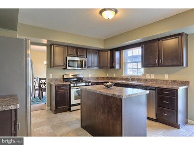 187 Nantucket Dr, Reading, PA 19605 - photo 4