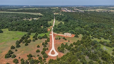 7420 Redbud Trail, Guthrie, OK 73044 - photo 4