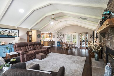 20344 Shahala Ct, Bend, OR 97702 - photo 4