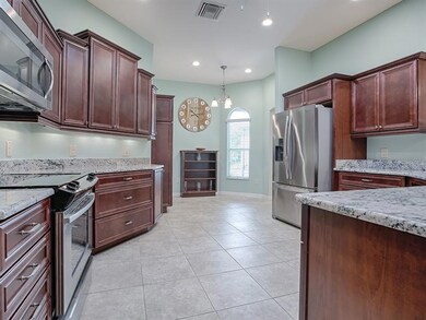 Larger kitchen area 