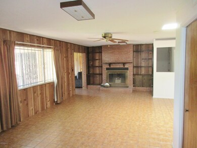 Family Room 1