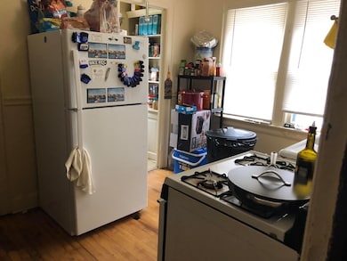 UPPER KITCHEN
