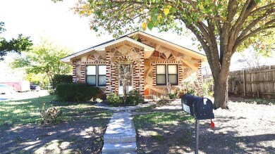 1401 S Hatcher St, Decatur, TX 76234 - photo 2