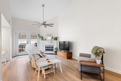 128 Lake Chateau Dr unit E4, Hermitage, TN 37076 - photo 3