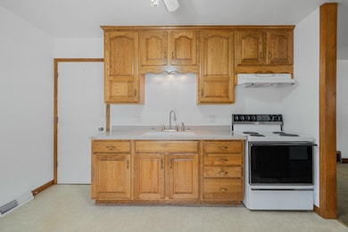 429 S Drummond St, Waupun, WI 53963 - photo 6