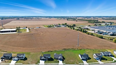 1016 Bryce Cir, Ligonier, IN 46767 - photo 5