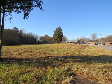 002 Hill Dairy Rd, Statesville, NC 28625 - photo 4