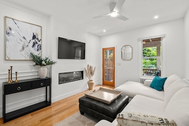 314A Bunker Hill St unit 1, Charlestown, MA 02129 - photo 4