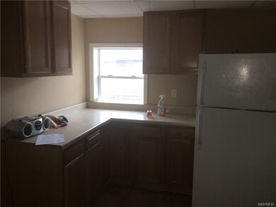 411 Oliver St unit 4, North Tonawanda, NY 14120 - photo 7