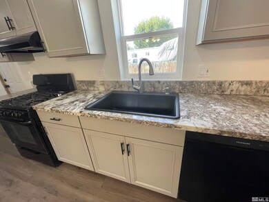 6370 Nugget Dr, Winnemucca, NV 89445 - photo 3